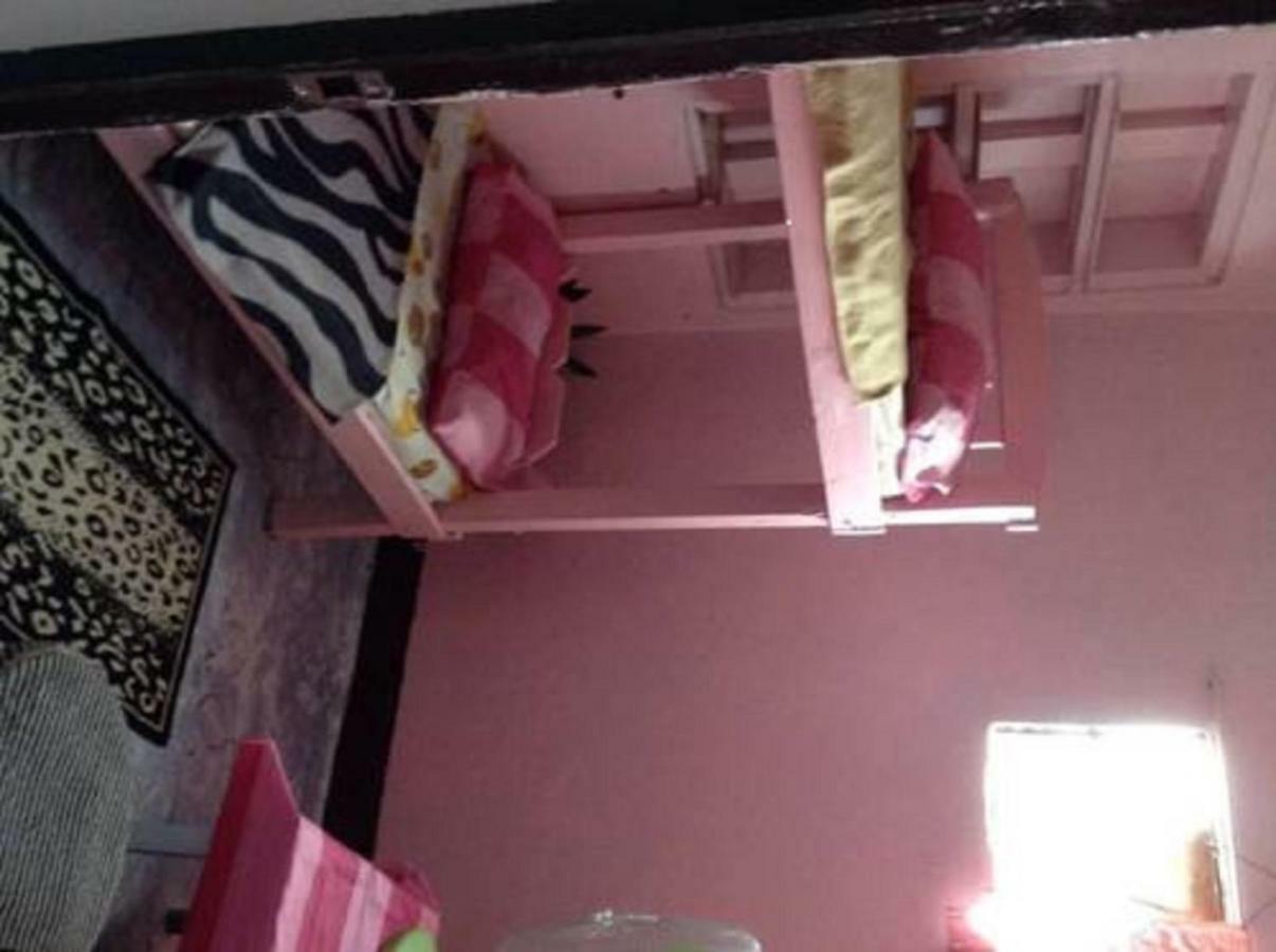 Cv Bed N Bath Bed & Breakfast Baguio City Eksteriør bilde